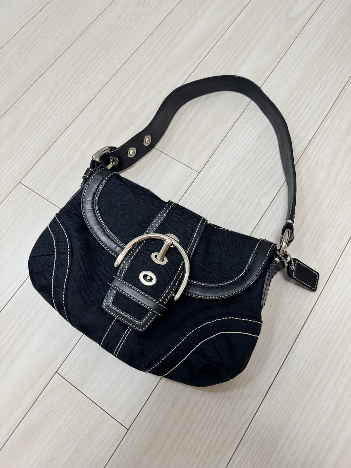 빈티지 코치 자카드 바케트백 상품이미지1