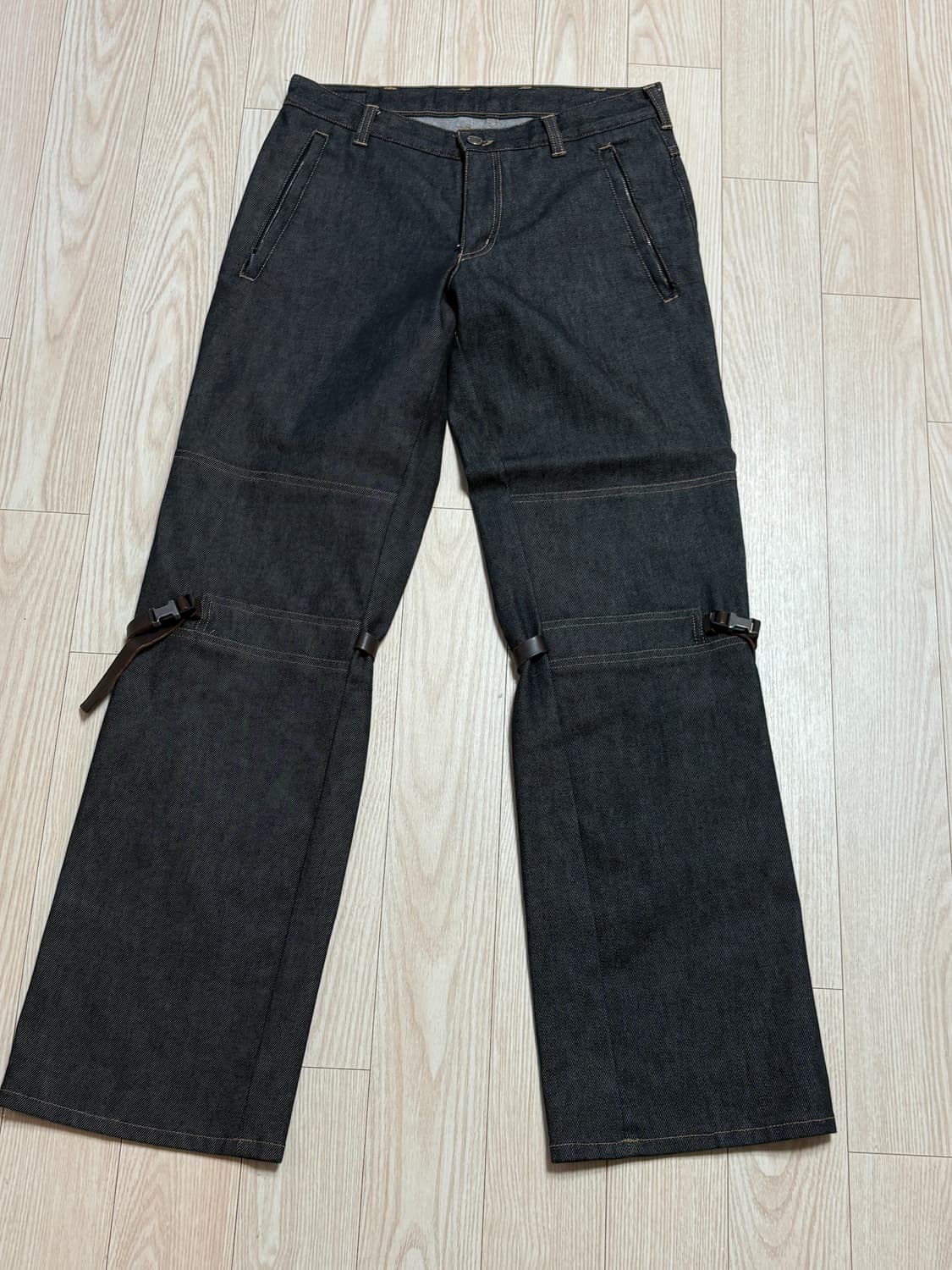 닐바렛 가죽 스트랩 팬츠 상품이미지1