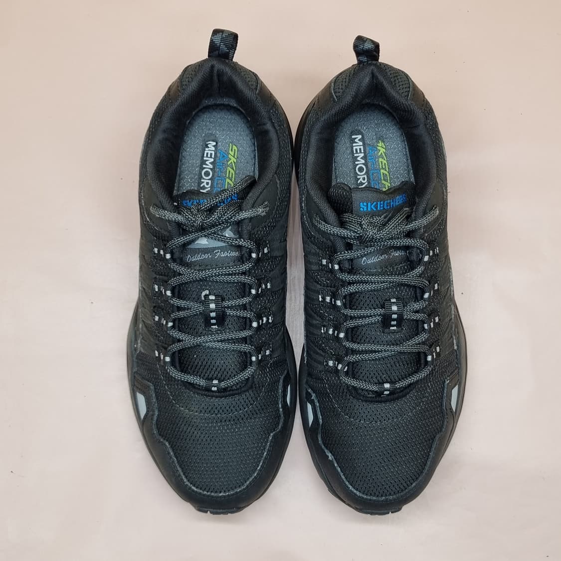 스케쳐스 이스케이프 2.0 블랙 운동화250 상품이미지2