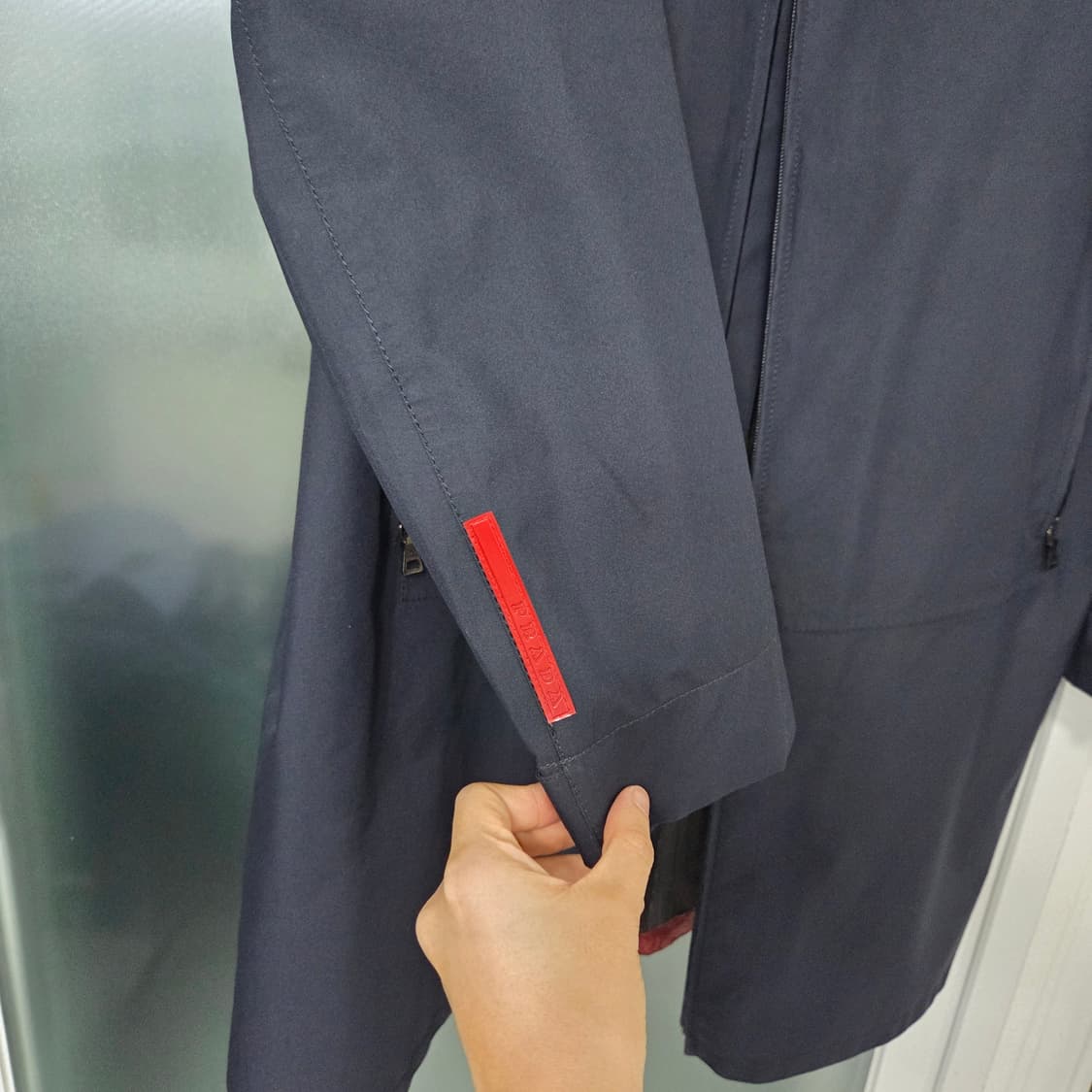 프라다 레드탭 고어택스 코트 xl 상품이미지3