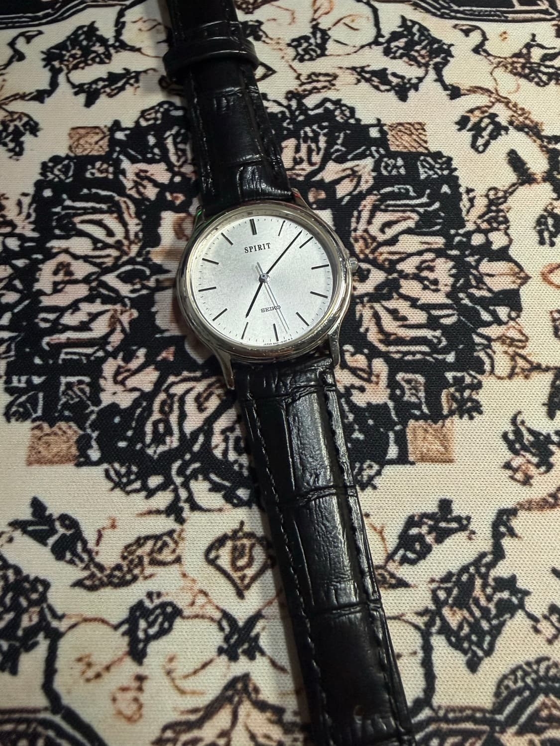 SEIKO 빈티지 쿼츠 시계 상품이미지1