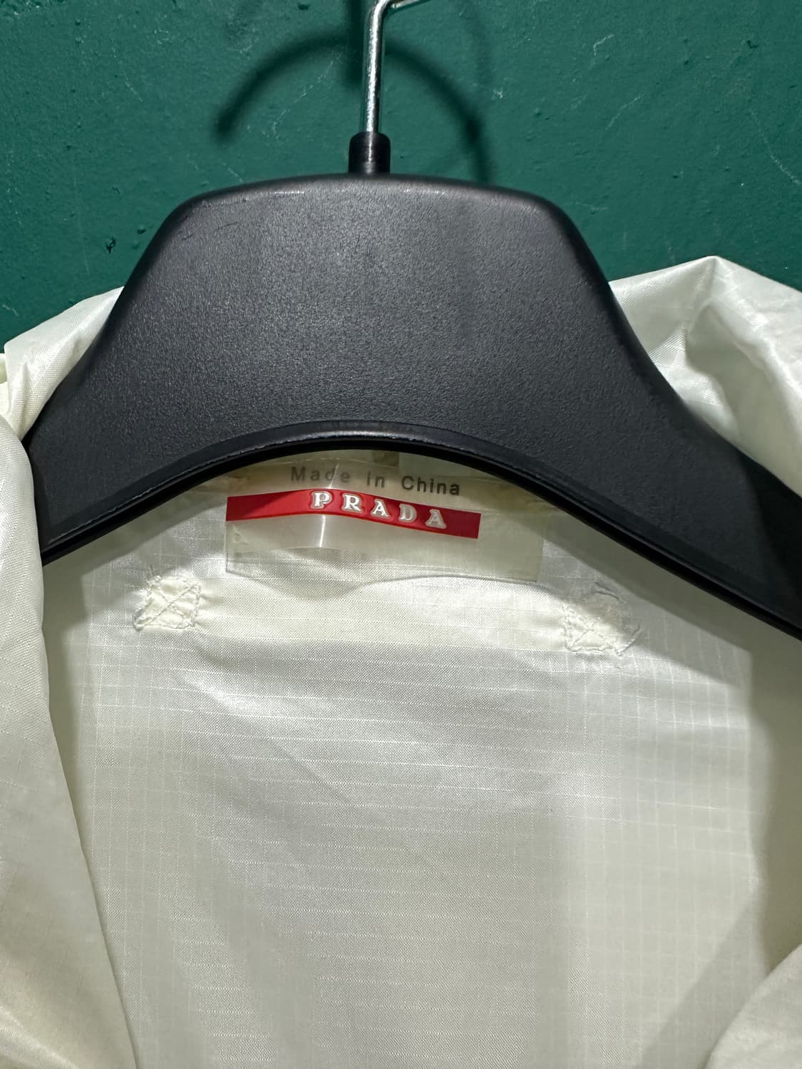 00s 프라다 후드 바람막이 화이트 XXL 상품이미지4