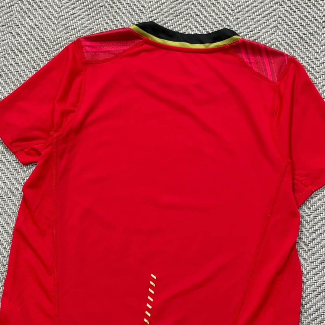 아식스 트레이닝 티셔츠 v3010 상품이미지4