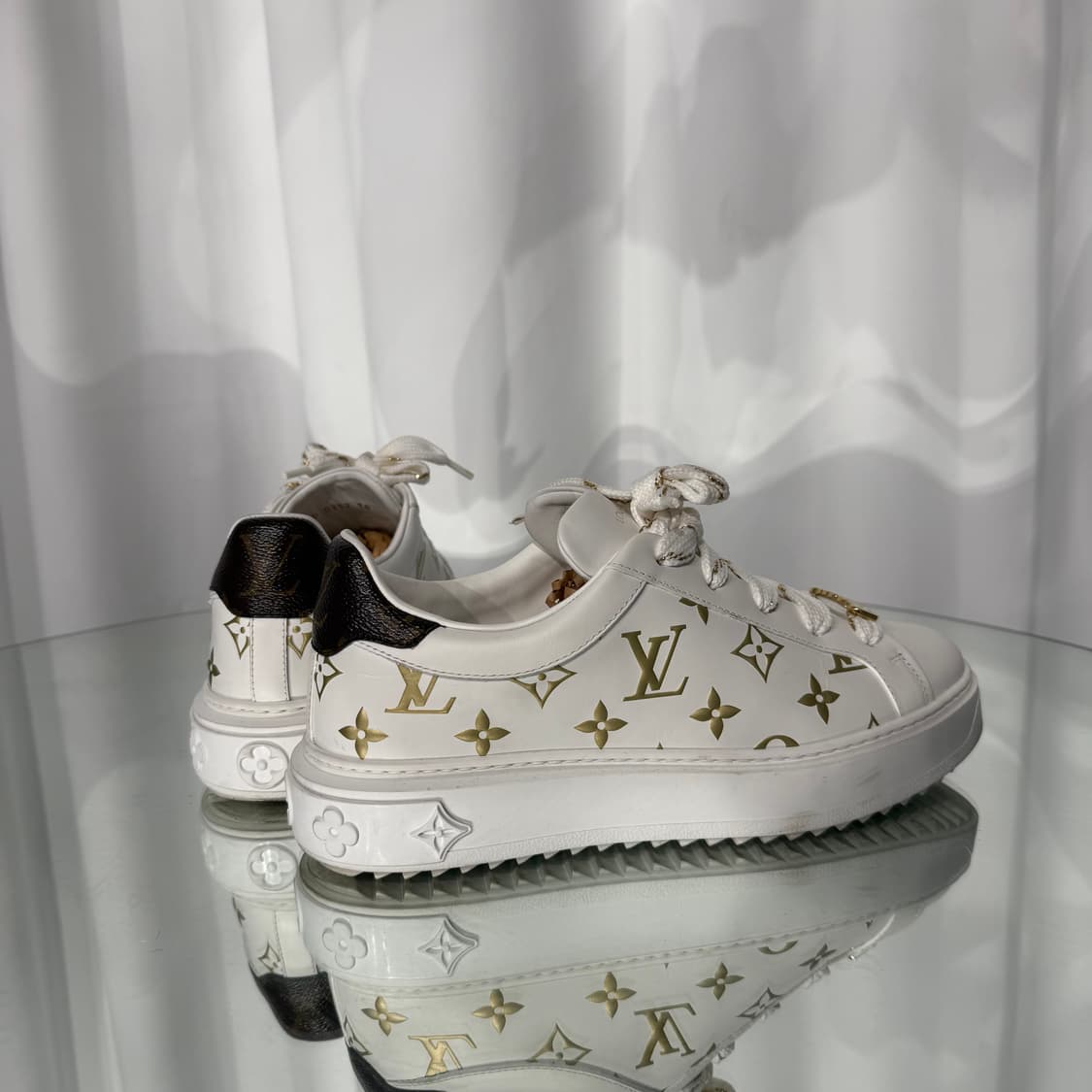 (38) 루이비통 타임아웃 골드 스니커즈  상품이미지5