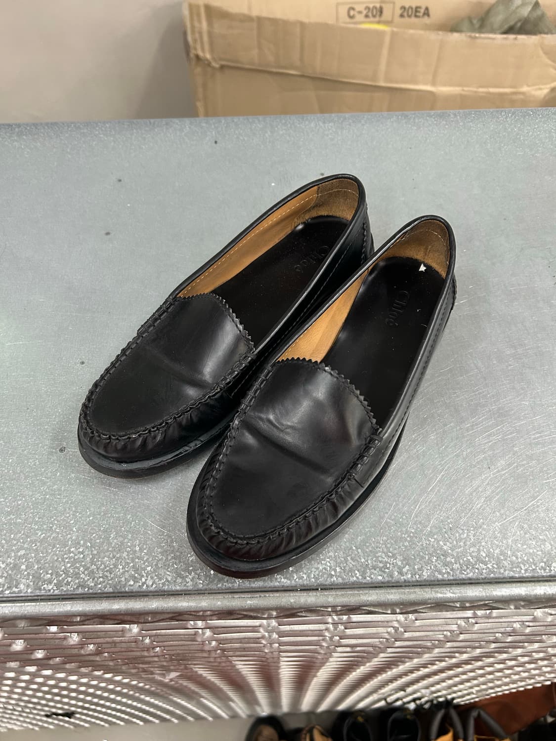 끌로에 레더 로퍼 36.5 상품이미지2