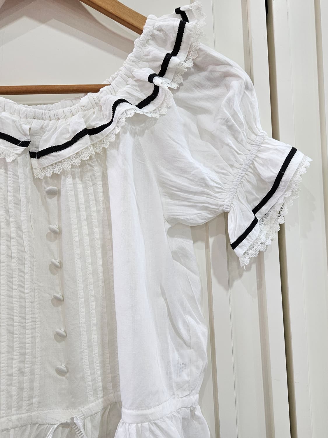 화이트 레이스 셔링 블라우스 상품이미지5