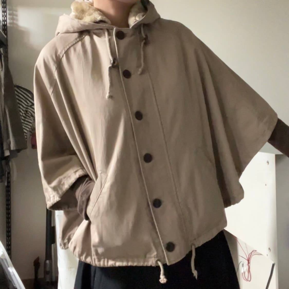 로리즈팜 퍼 케이프 모리걸 야상 lowrys farm  상품이미지1