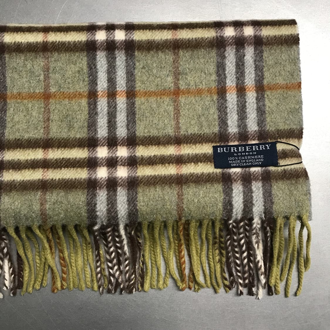 버버리 정품 캐시미어 머플러 그린 상품이미지3