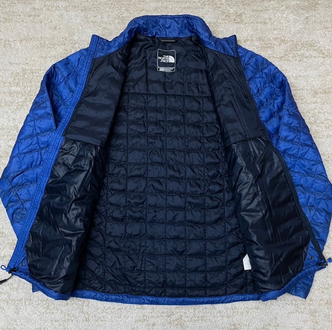 노스페이스 프리마로프트 써모볼 경량 패딩 다운 자켓 상품이미지3