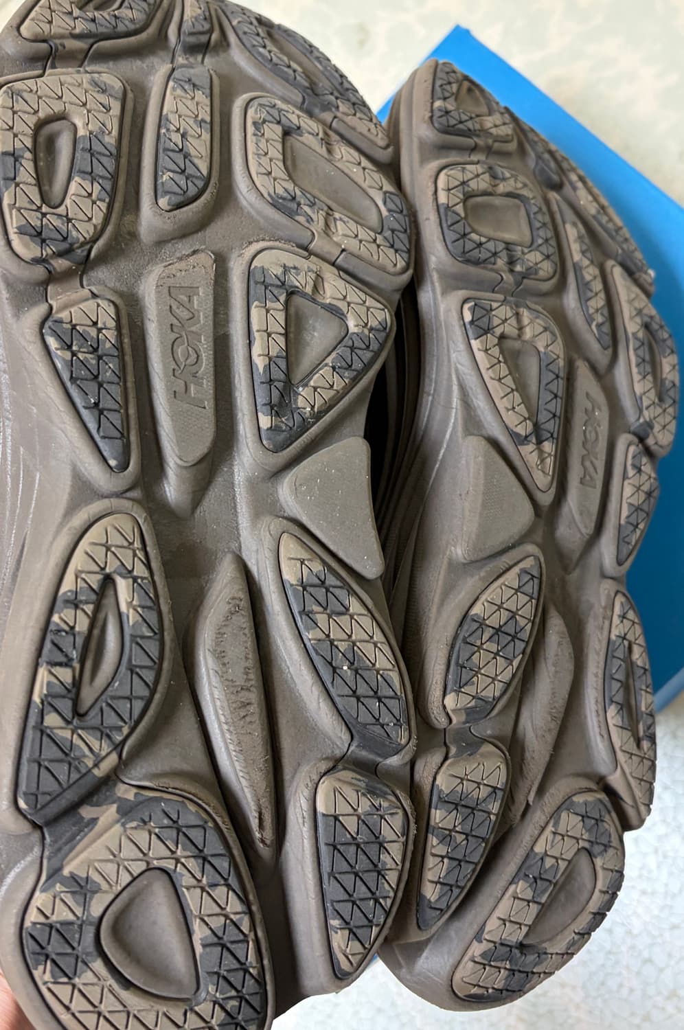 호카 본디8 ts caged 앰버 브라운 275 상품이미지4