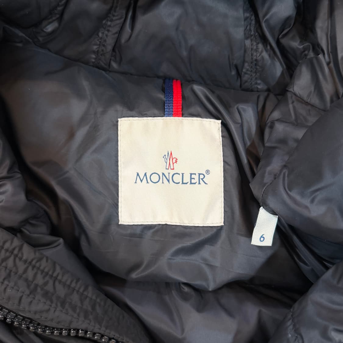 [정품] 몽클레어 몽베르니에 다운 패딩 블랙 풀구성품 XXL
 상품이미지3