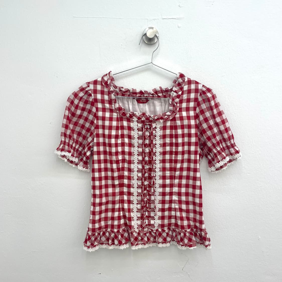 Pink House red gingham lace-up blouse 상품이미지1