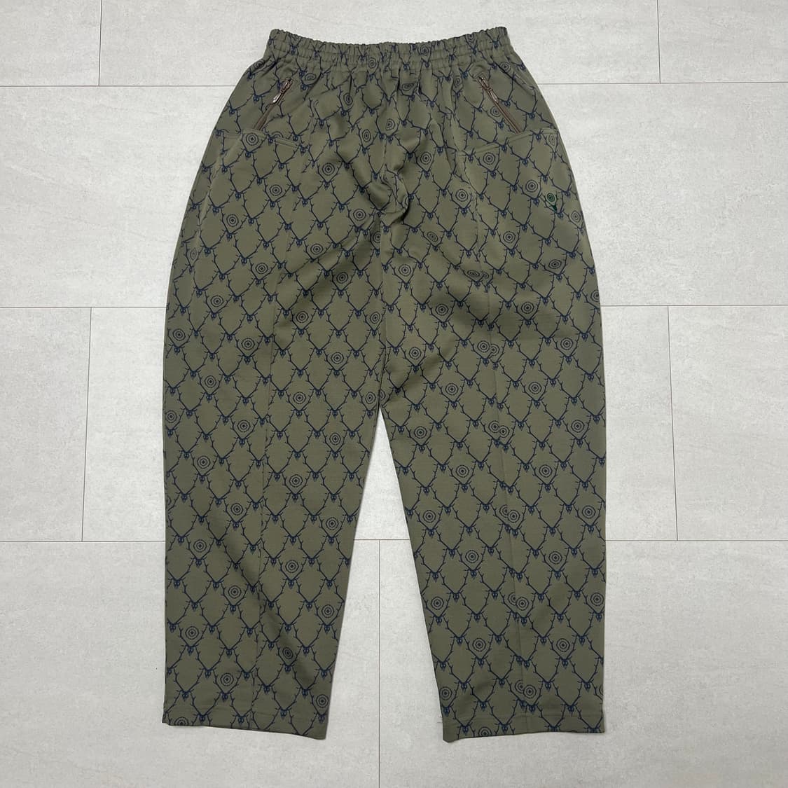 South2 West8 패턴 트랙 팬츠 상품이미지1