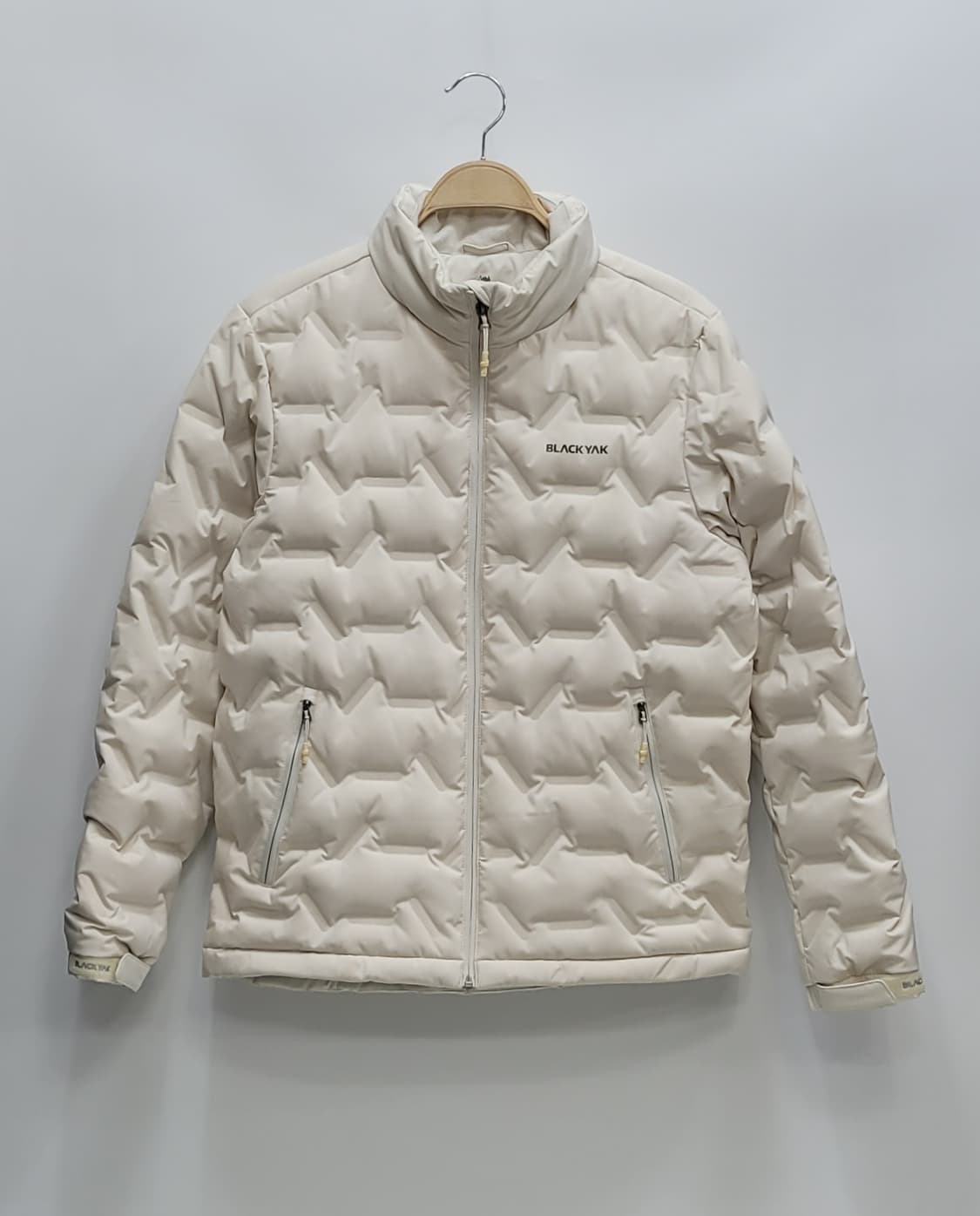 블랙야크 히말라야 오리지날 심리스 에어탱크 라이트 다운 패딩 / 95 남 상품이미지1