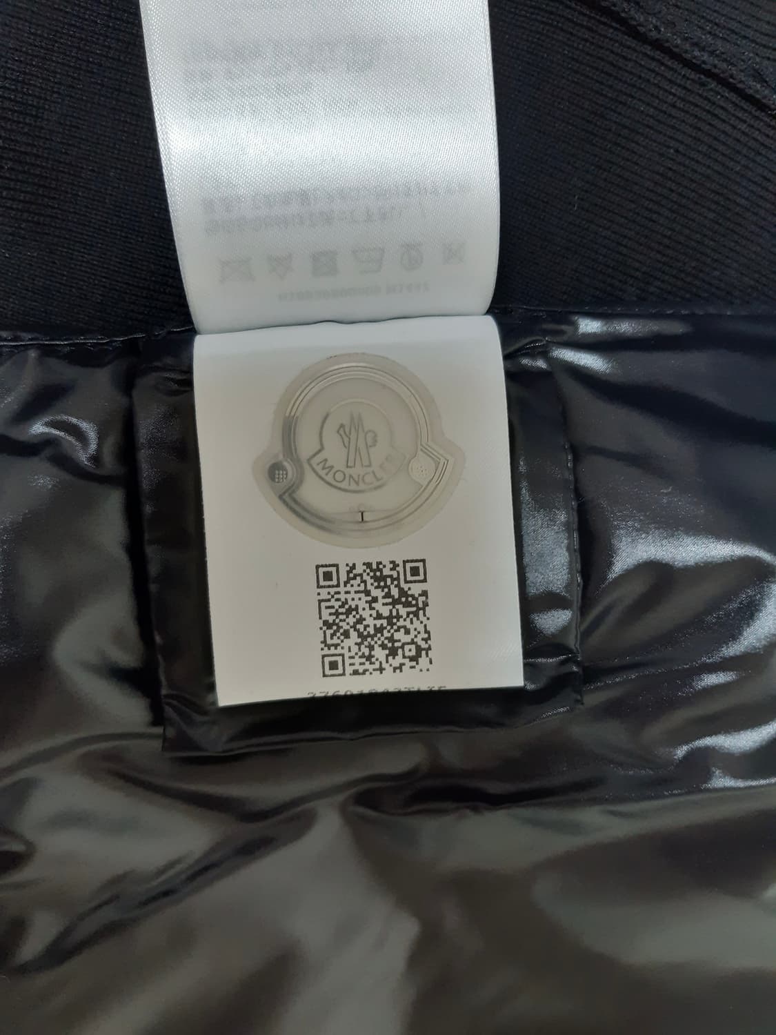 몽클레어 니트 패딩 여성용 블랙 (새제품급) 상품이미지5