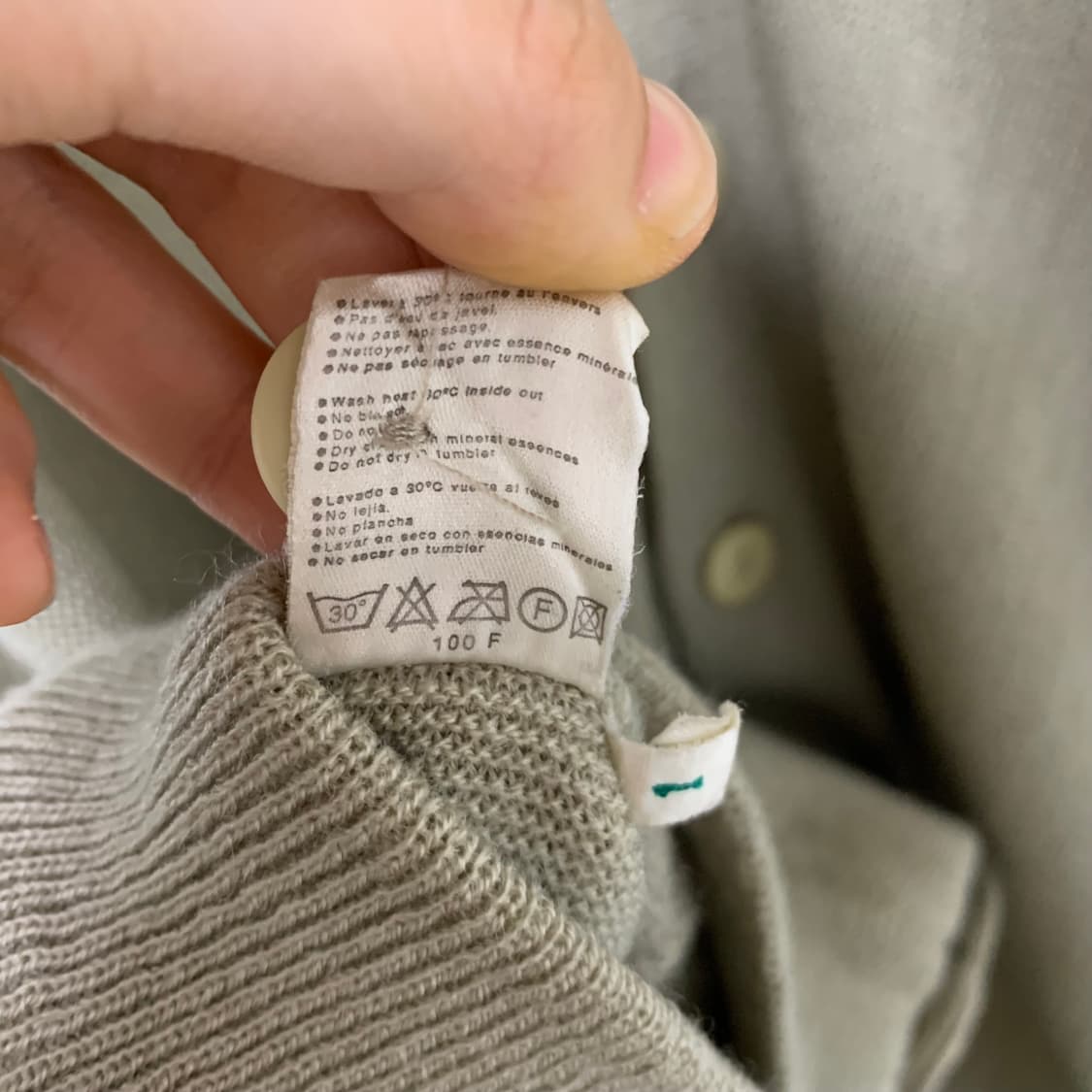 라코스테 루즈핏 브이넥 버튼 가디건 카키 베이지 남성 M 상품이미지7