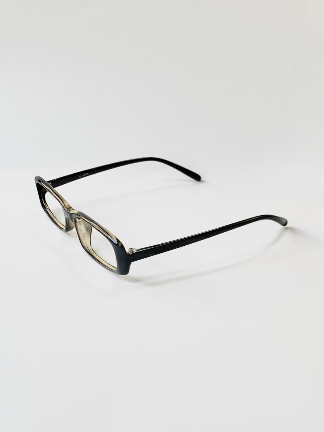 [픽키-666] 블랙 사각 클래식 데일리 베이직 안경테 상품이미지3