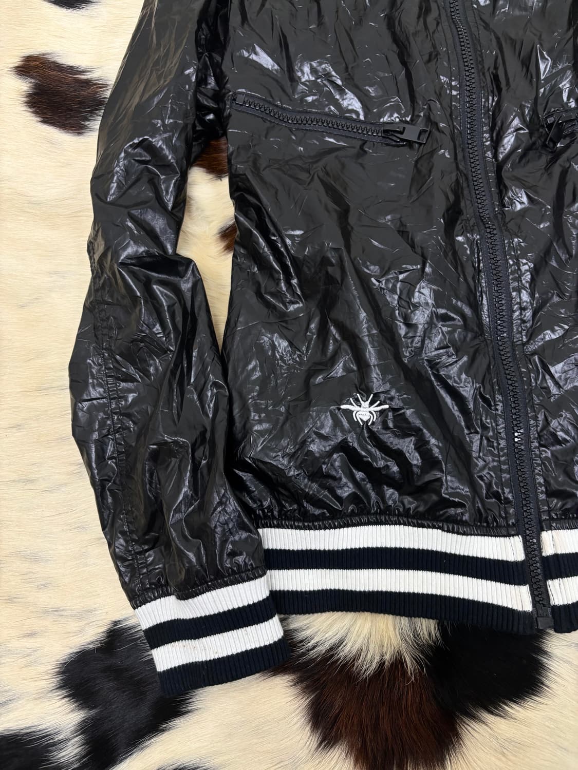 Glossy Zipper Detail Nylon Jacket 상품이미지6