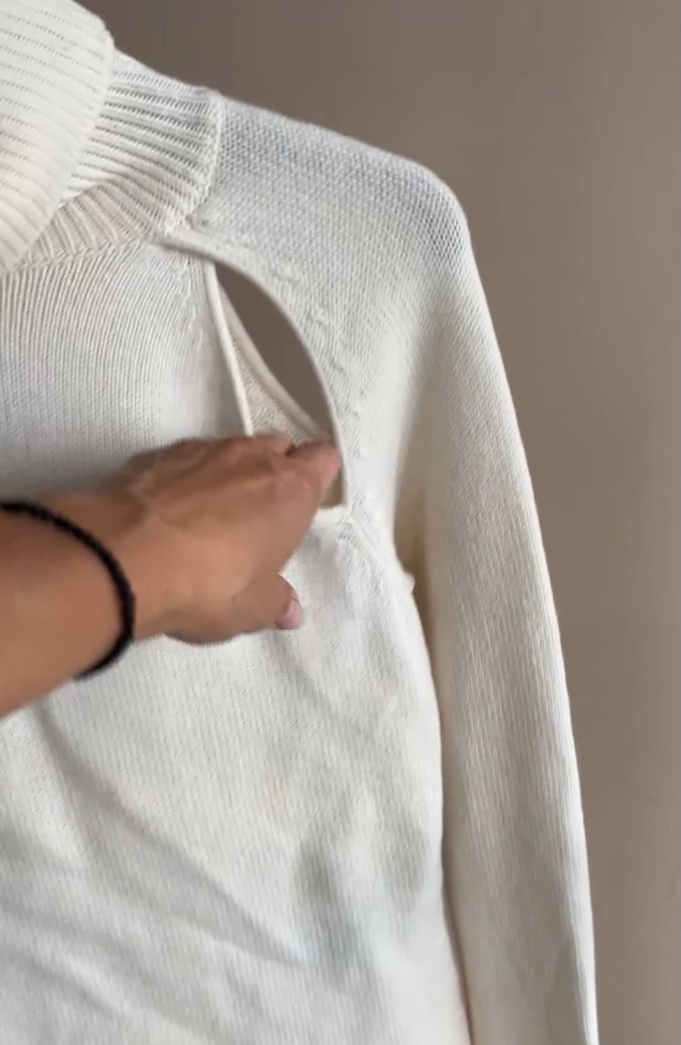 TOM FORD 톰 포드 컷 아웃 터틀넥(캐시미어)S 사이즈-해외발송 상품이미지6