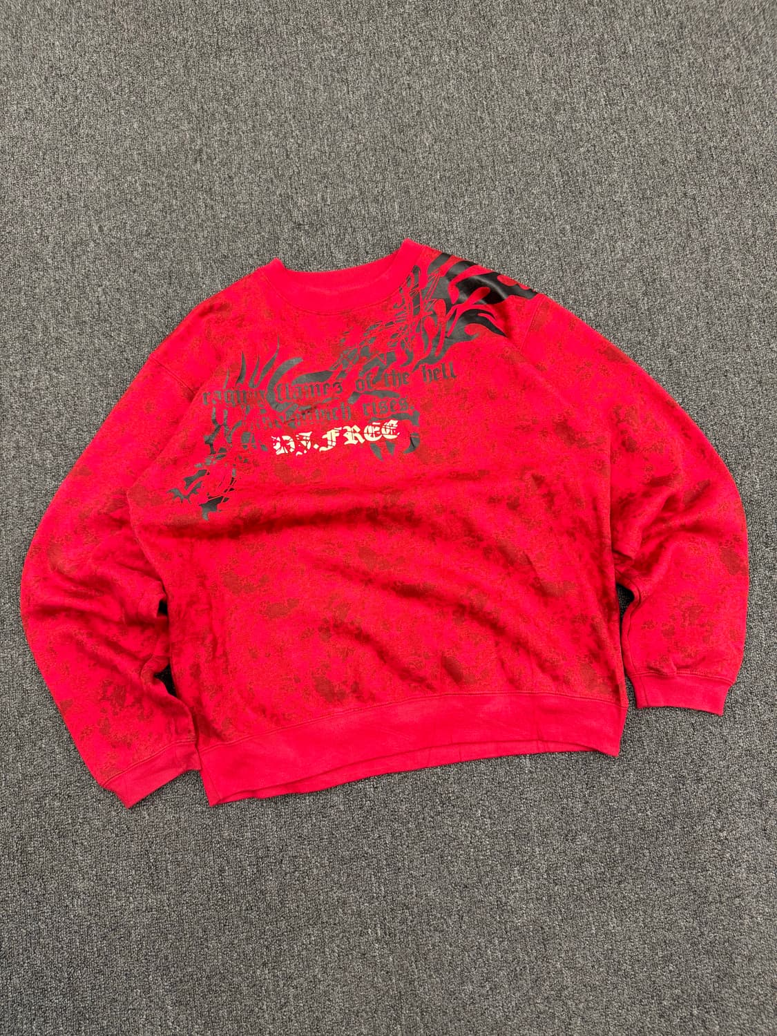 L)D.J Free 빈티지 패턴 프린팅 스웻셔츠 상품이미지1