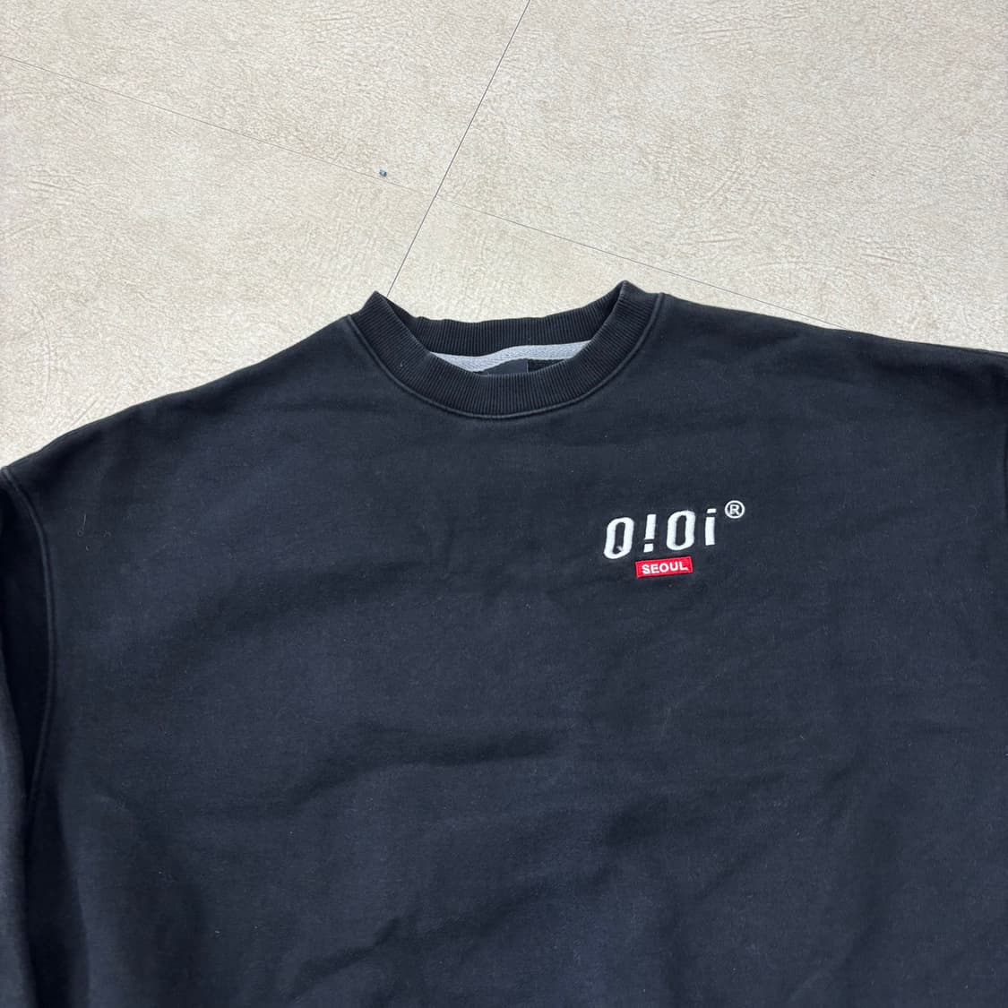 오아이오아이 스몰로고 맨투맨 상품이미지2