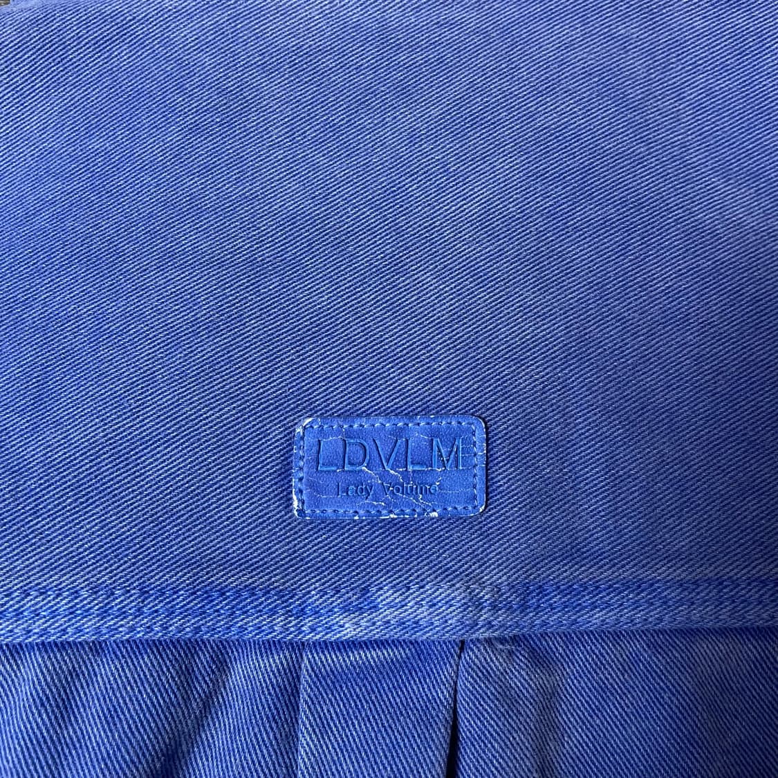 레이디볼륨 블루 투포켓 긴팔 데님 셔츠 자켓 상품이미지6