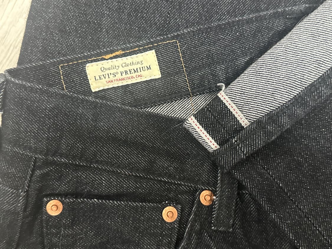 리바이스 501 블랙 셀비지 005013654 상품이미지4