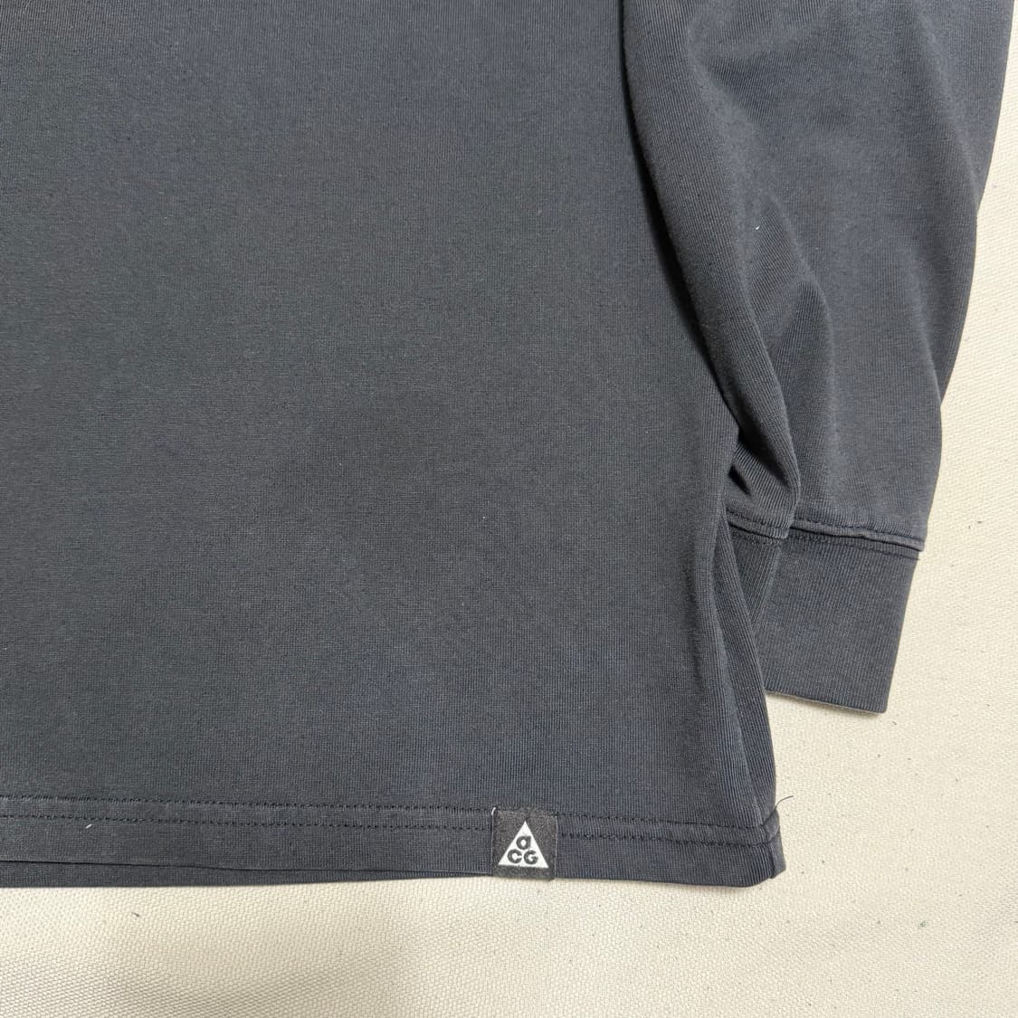 S 나이키 ACG 블랙 프린팅 롱슬리브 상품이미지6