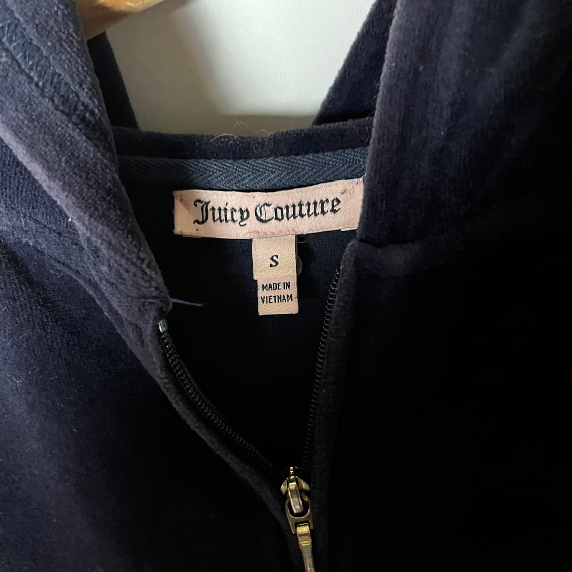 [Juicy Couture] 쥬시꾸뛰르 벨벳 후드집업 상품이미지3