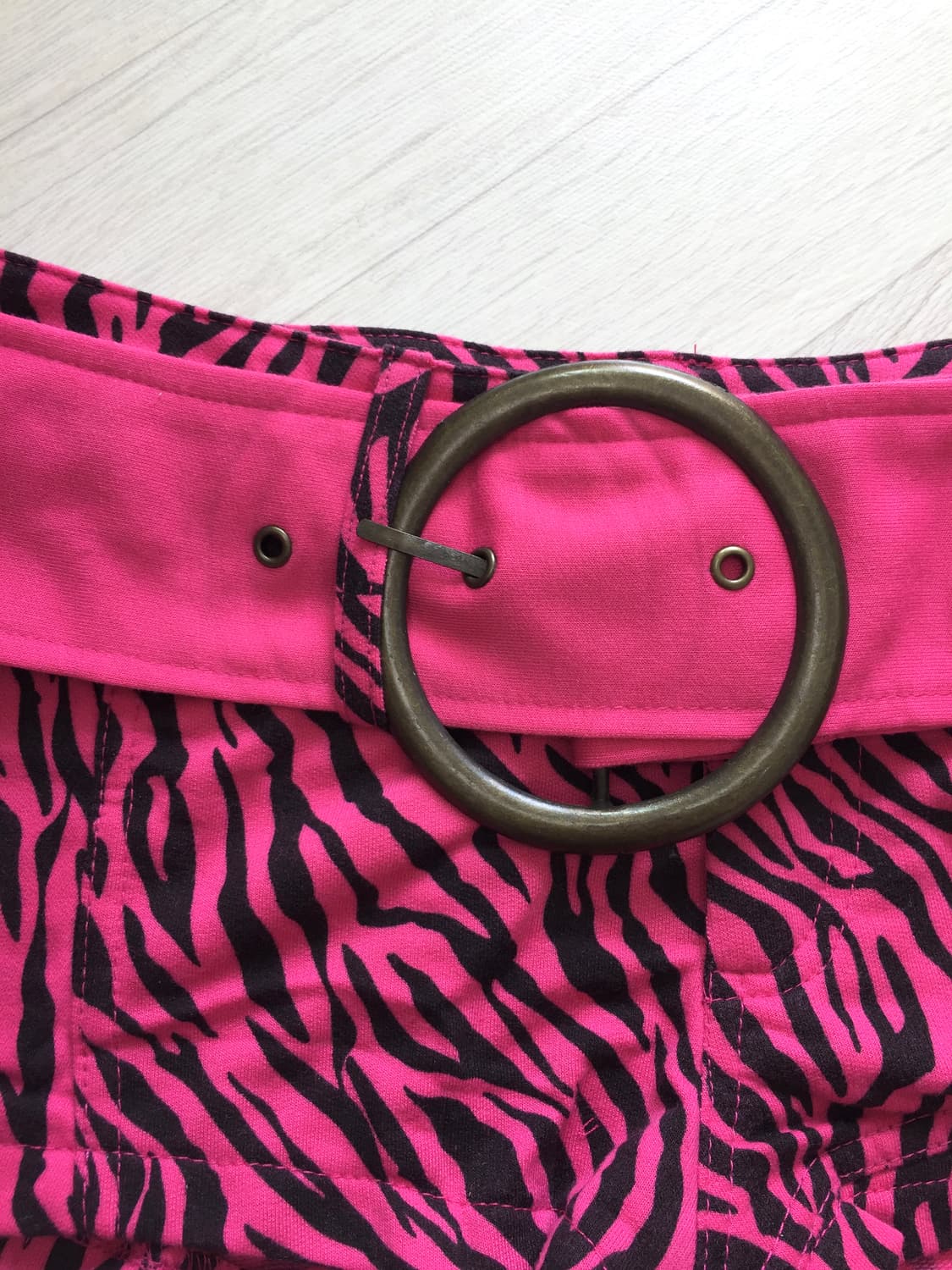 Pink Zebra Bold Belt Mini Shorts 상품이미지5