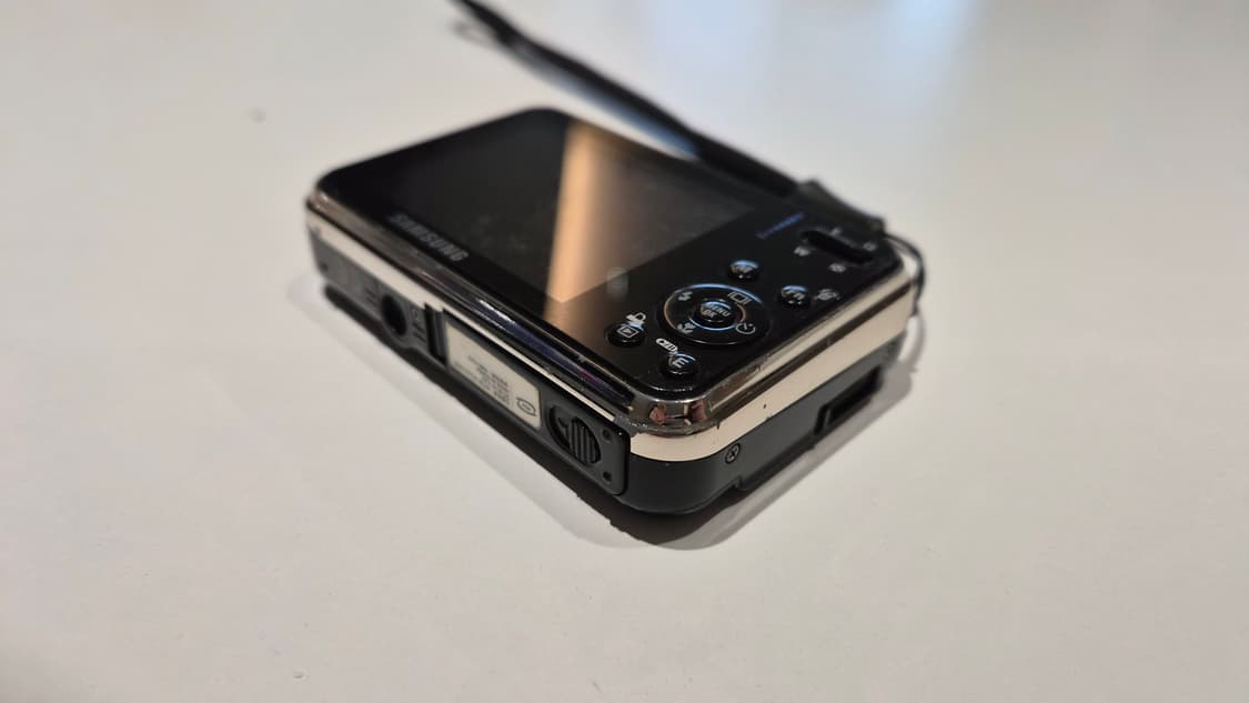 작례O 장동건 디카 삼성 블루 i8 디지털카메라 초소형 감성 카메라 상품이미지10