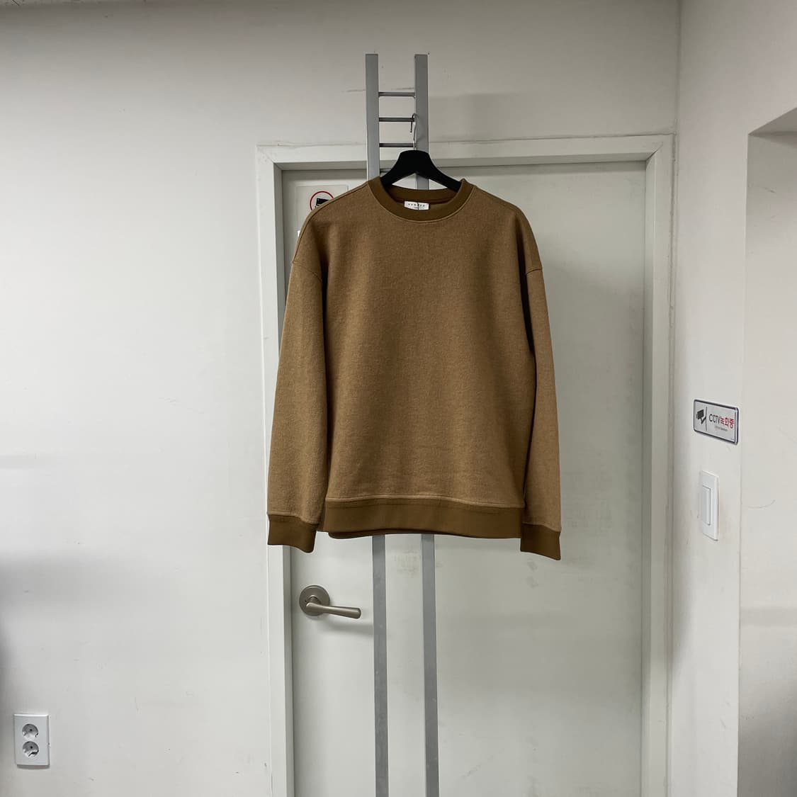 산드로 로고 맨투맨 베이지 M 상품이미지1