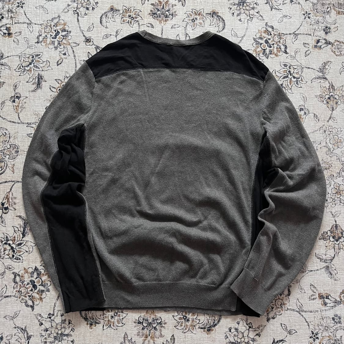 아르마니 로고 디테일 니트 상품이미지2