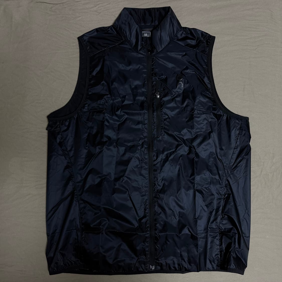 On Running Weather Vest Black L 온러닝 베스트 상품이미지1