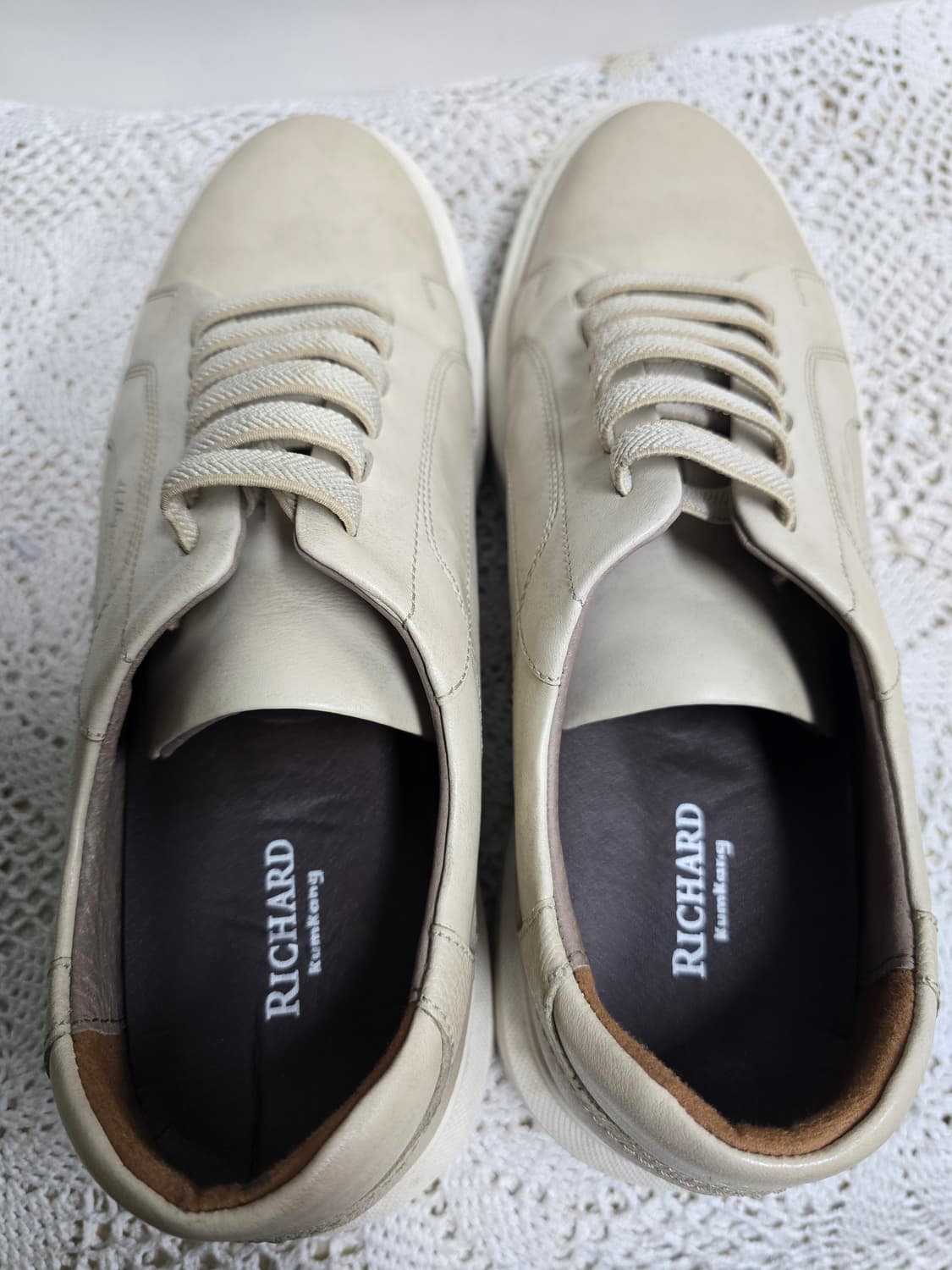 소다 컴포트 밴딩 스니커즈 265 상품이미지6