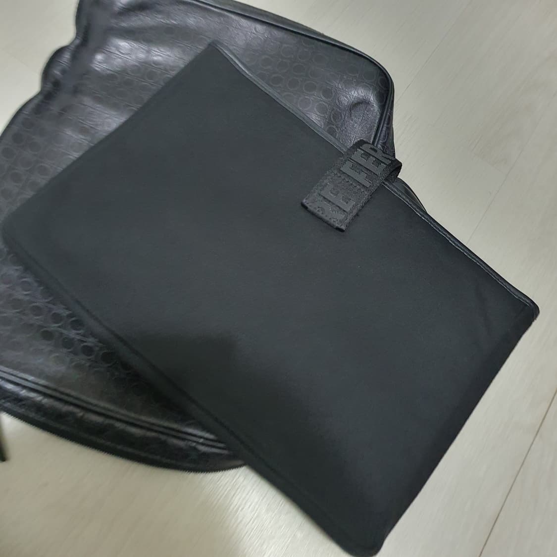 정품 페라가모 간치니 브리프케이스 서류가방 상품이미지8