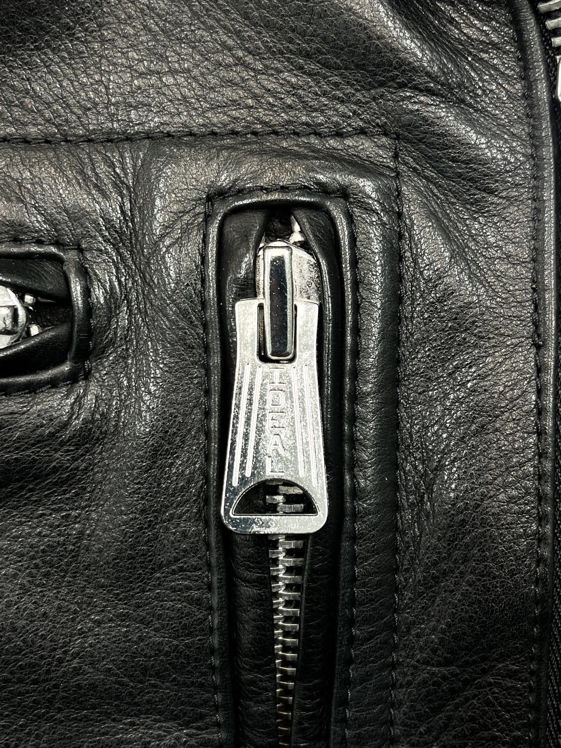 알써틴 클래식 모토 레더 바이커 자켓 상품이미지5