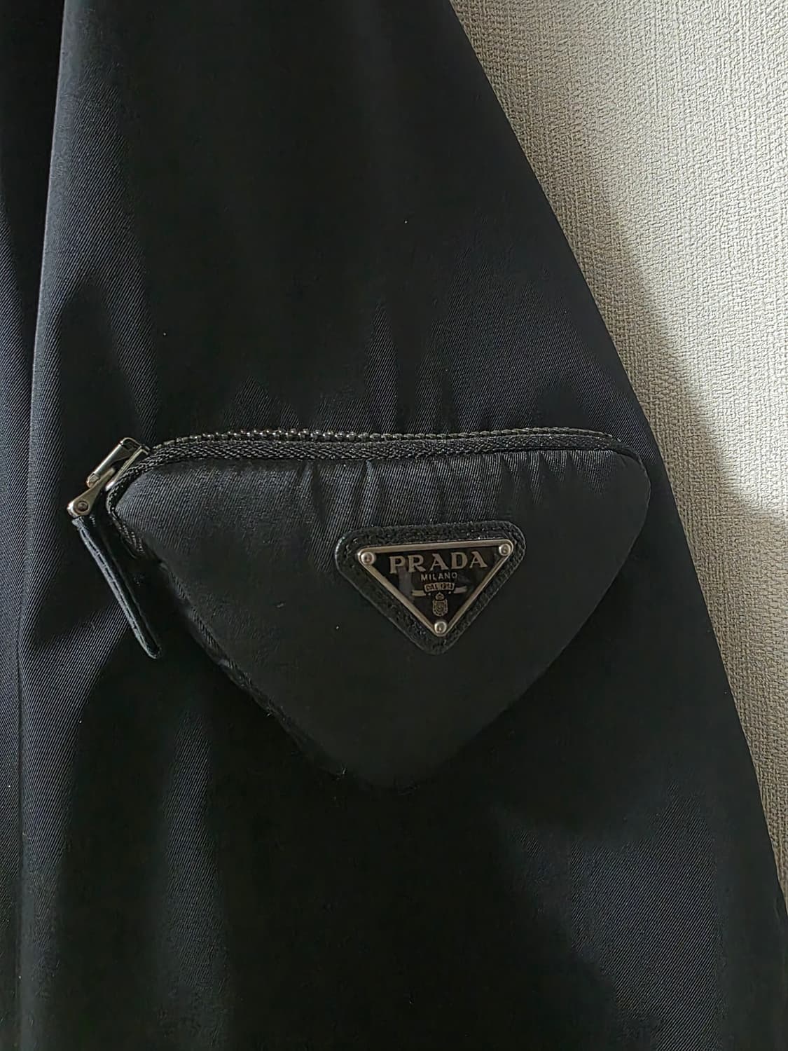 프라다 리나일론 봄버 자켓 상품이미지9