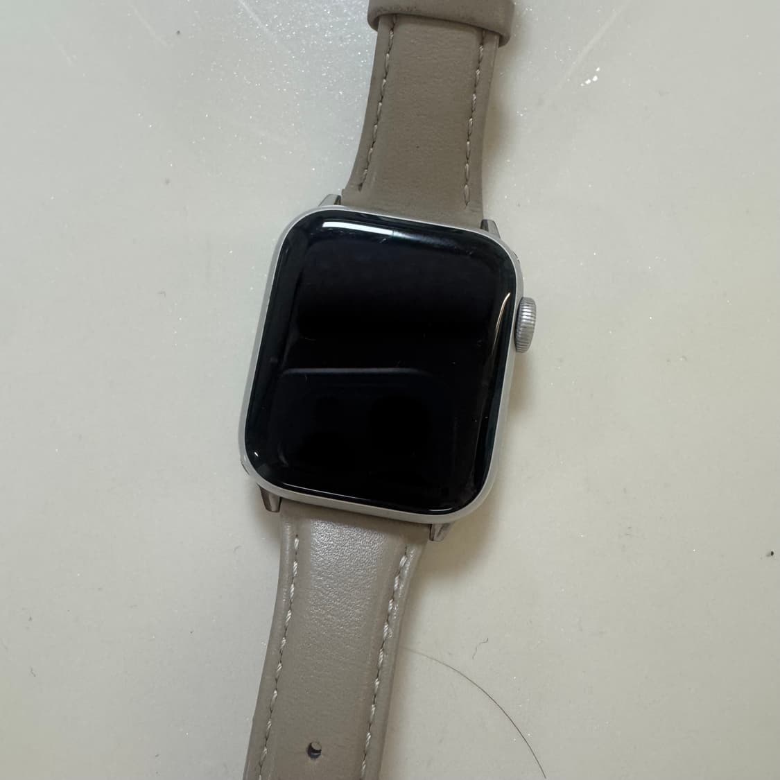 애플워치 SE 40mm 상품이미지2