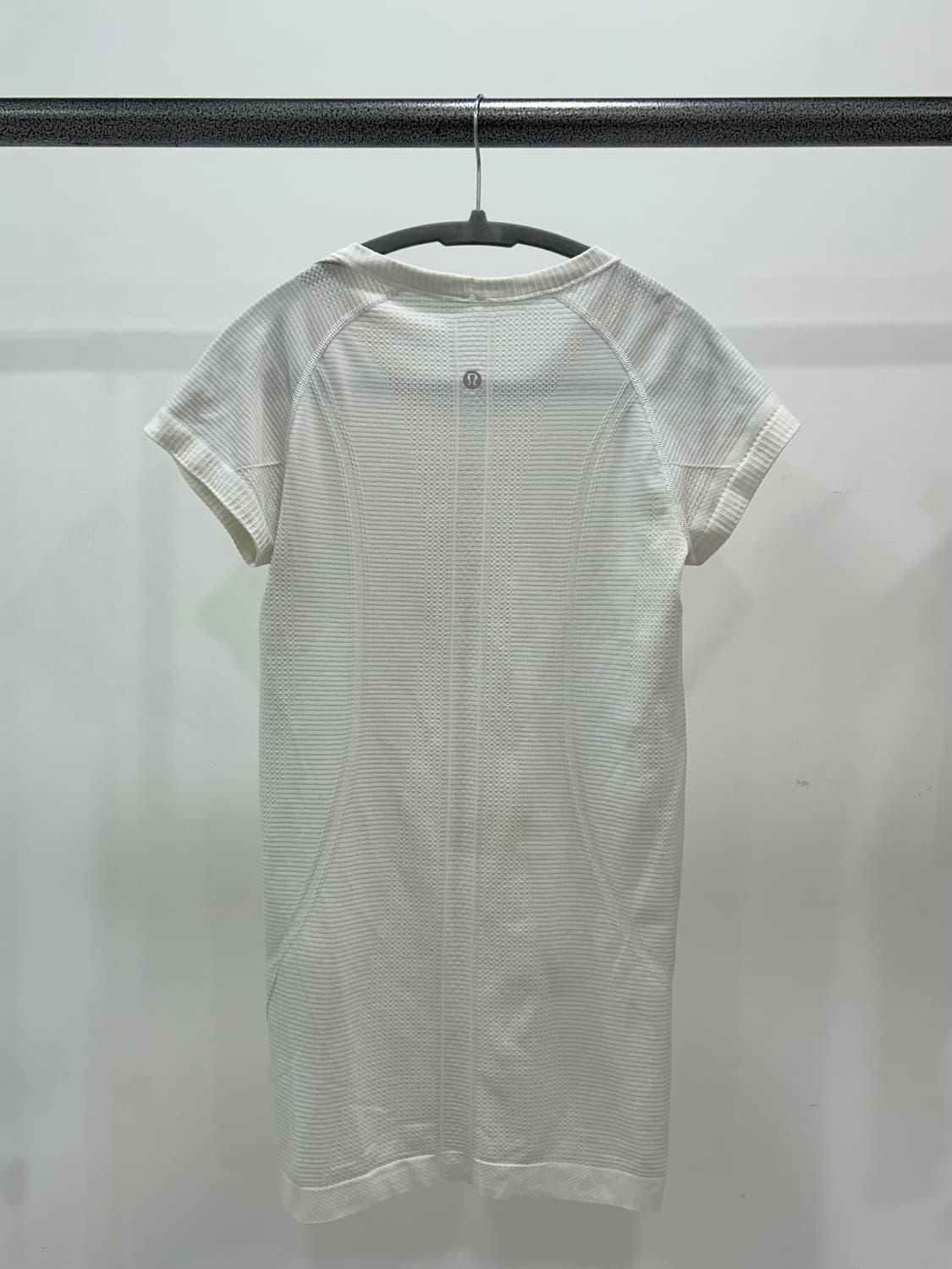 Lululemon back line detail t 상품이미지9