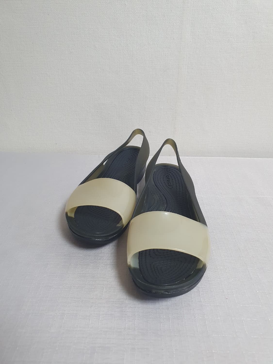 크록스 컬러블록 슬링백 샌들 아이보리 블랙 230mm 상품이미지7