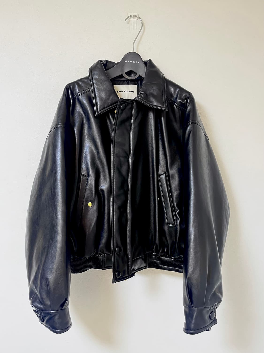 레이디볼륨 비건레더 씬슐레이트 패딩 상품이미지1