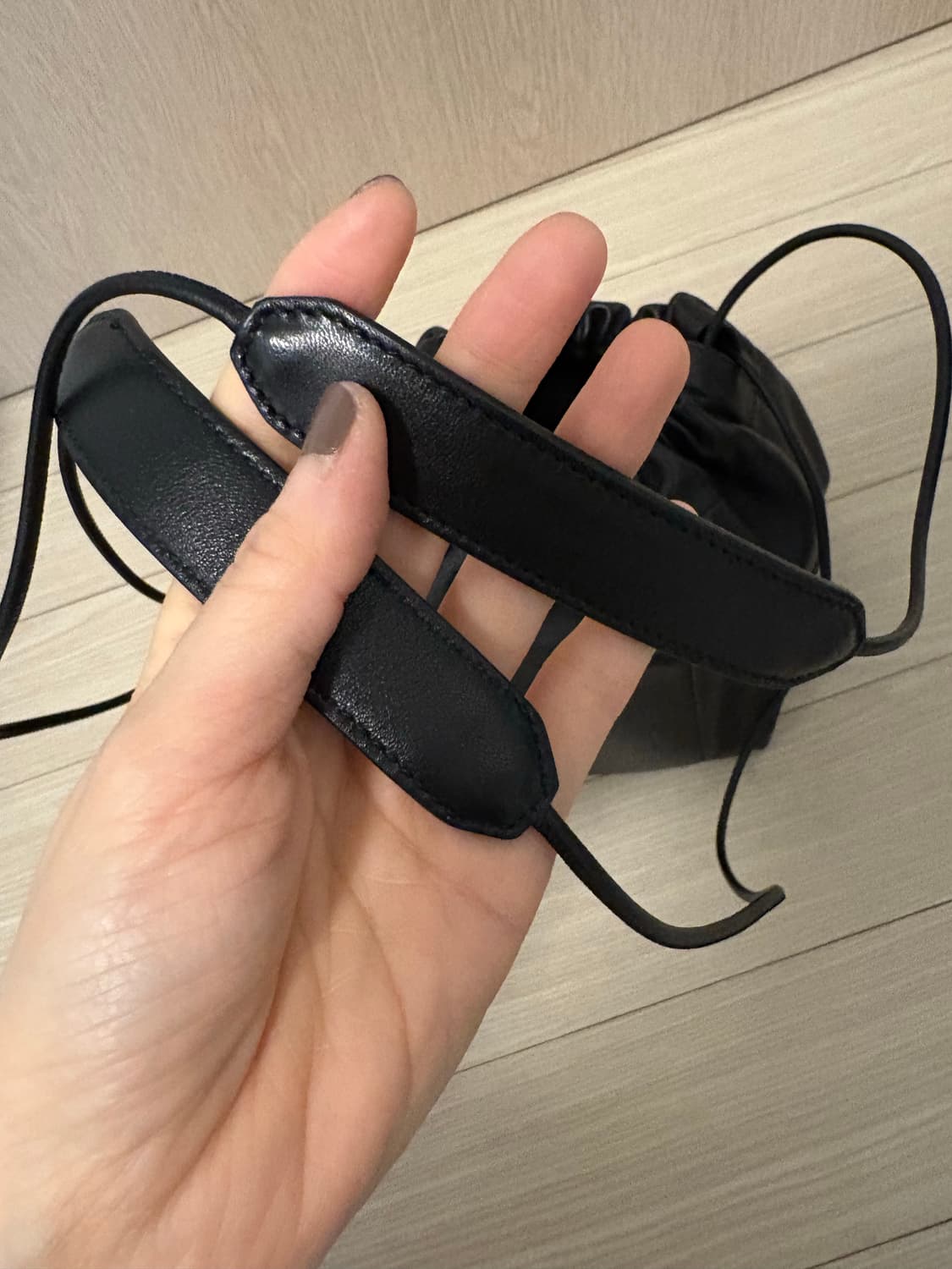 질샌더 램레더 덤플링백 상품이미지2