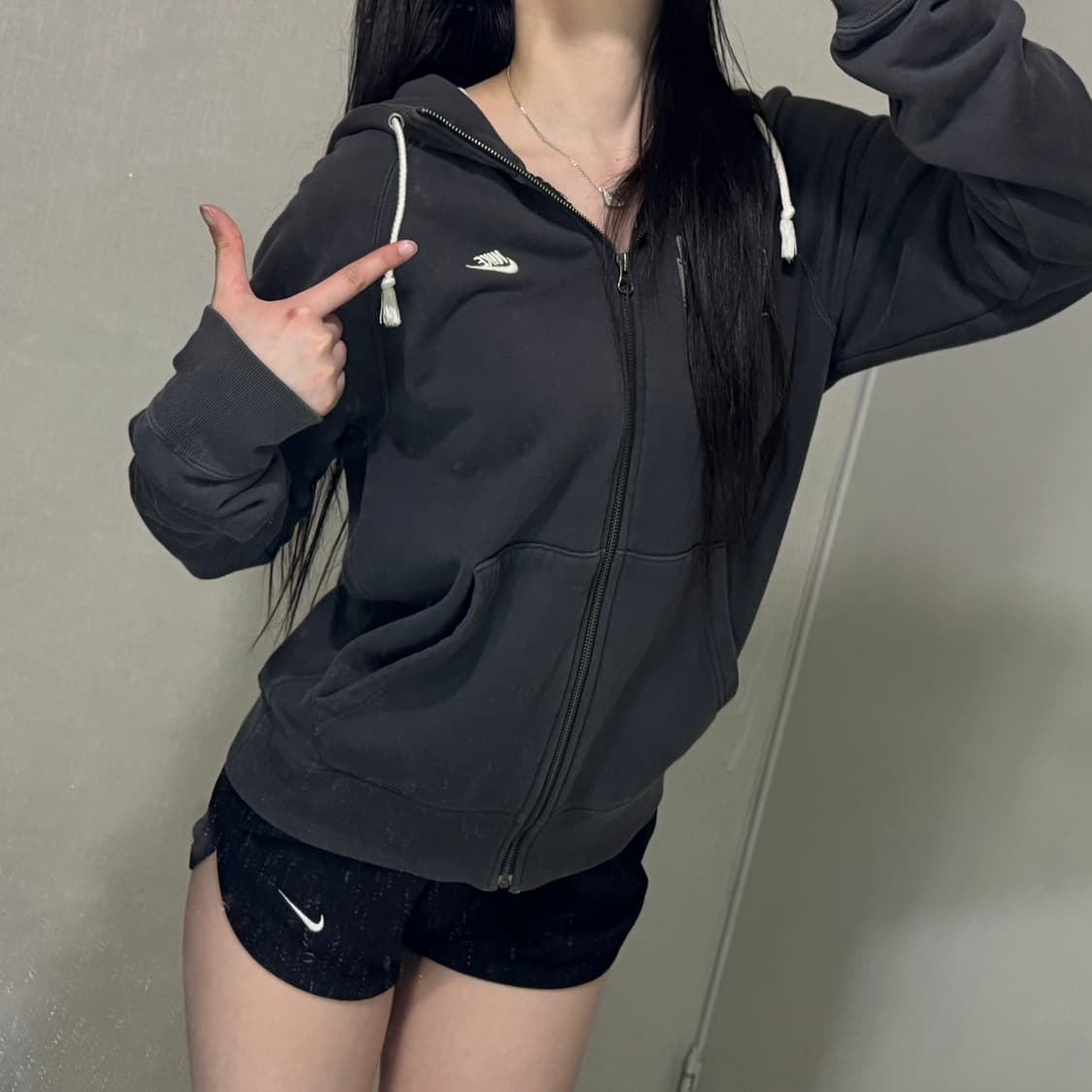 초희귀 대장 나이키 런던 81 그레이 후드집업 상품이미지3