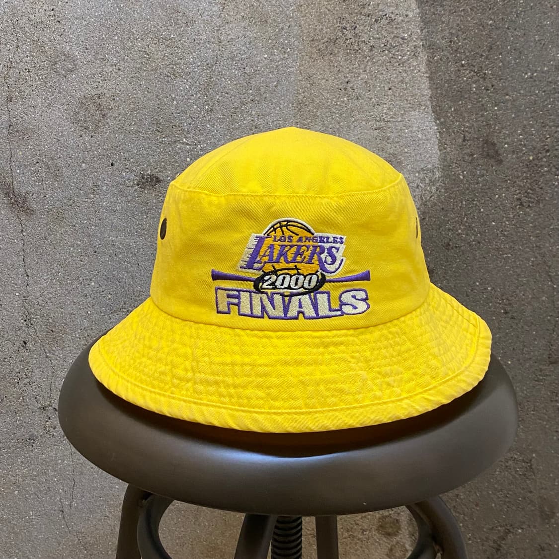 미국빈티지 La레이커스 NBA 00년 결승전 벙거지 모자 버킷햇 상품이미지2