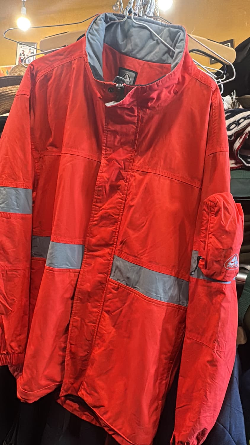 Nike ACG 빨간색 아우터 레이어 105 상품이미지9