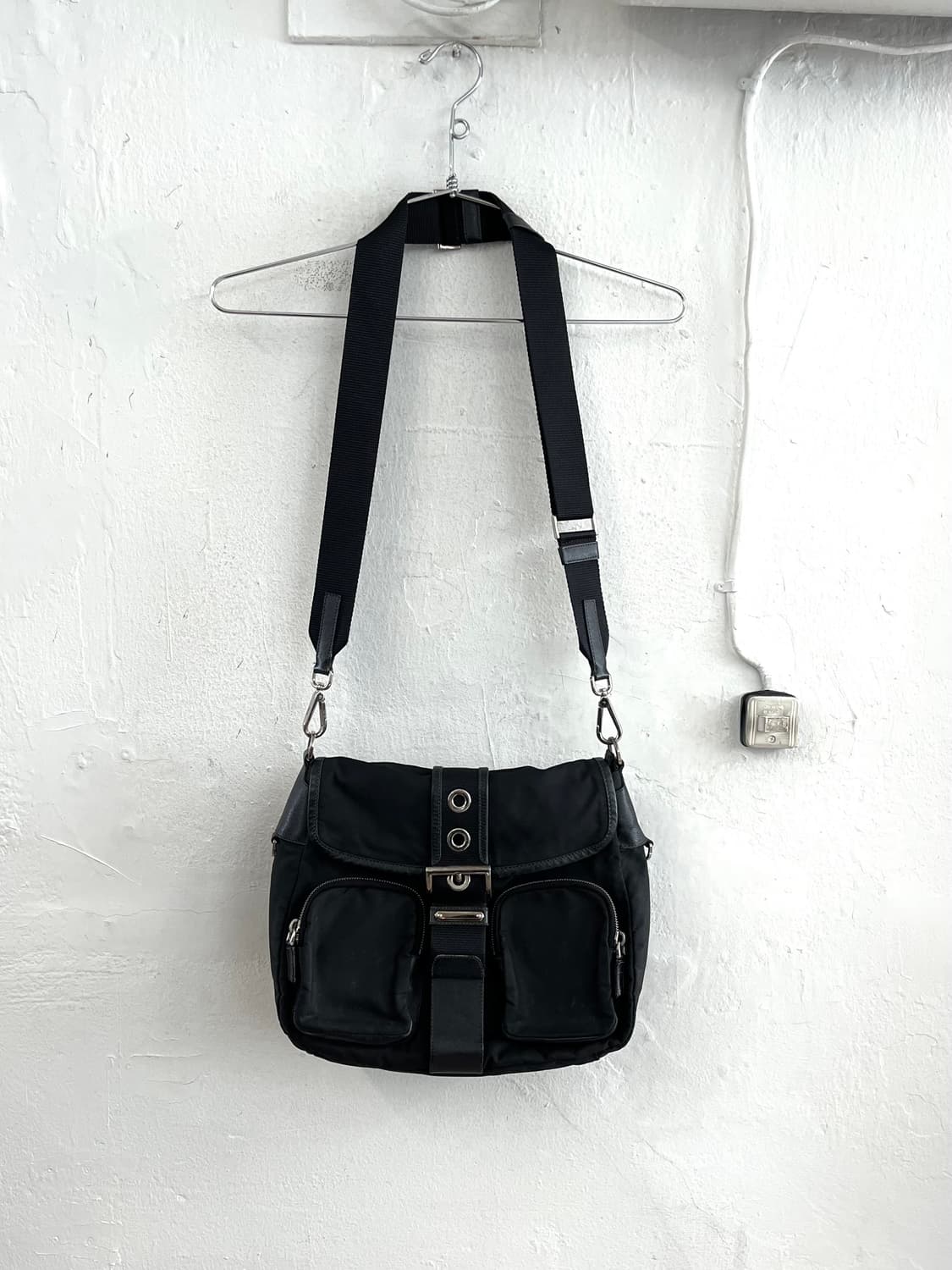 프라다 테수토 나일론 유틸리티 크로스백 상품이미지1