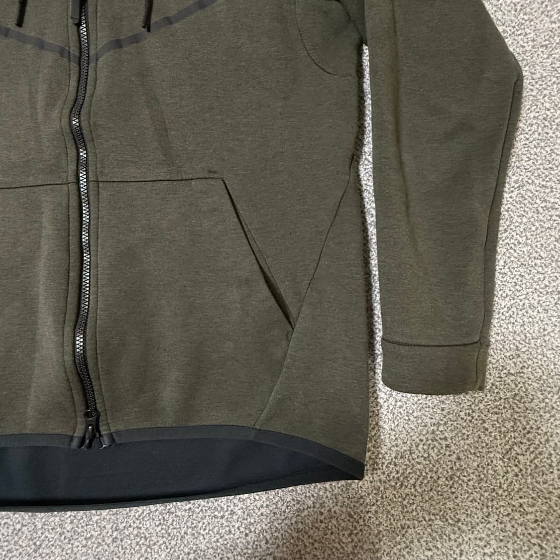 [정가 15만원] 나이키 테크팩 후드집업 L 상품이미지7