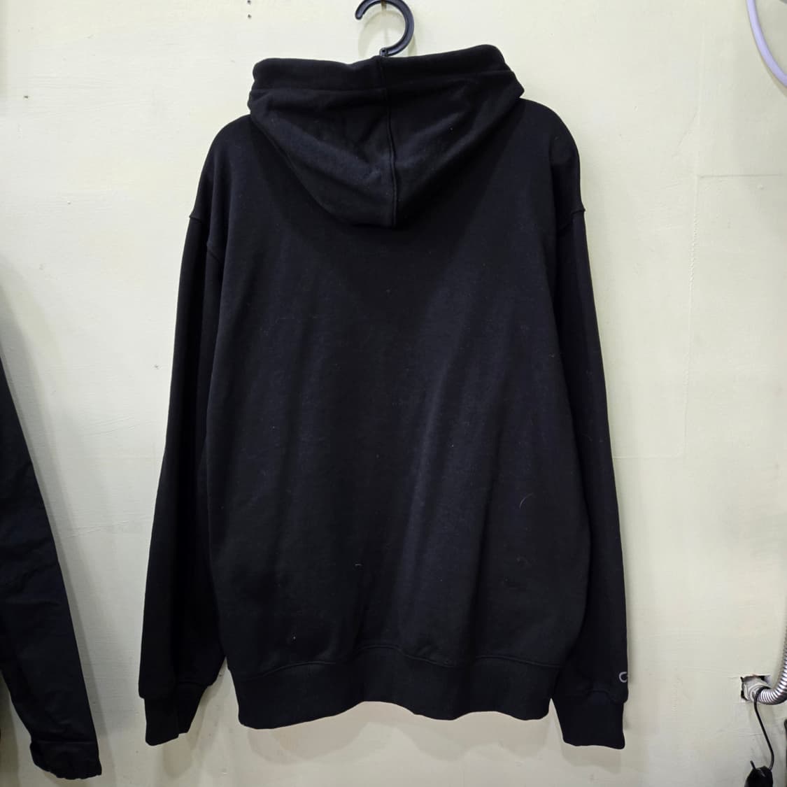 캘빈클라인 은장로고 후드티 L 상품이미지3