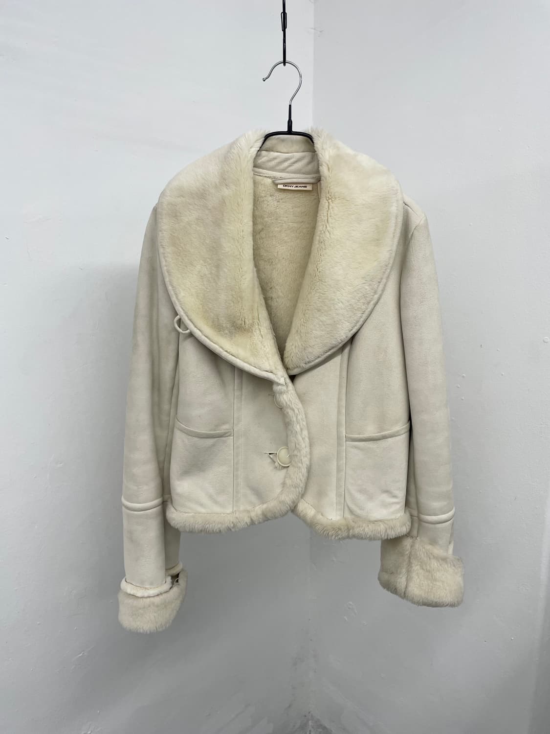  dkny 윈터페어리 아이보리 무스탕 상품이미지5